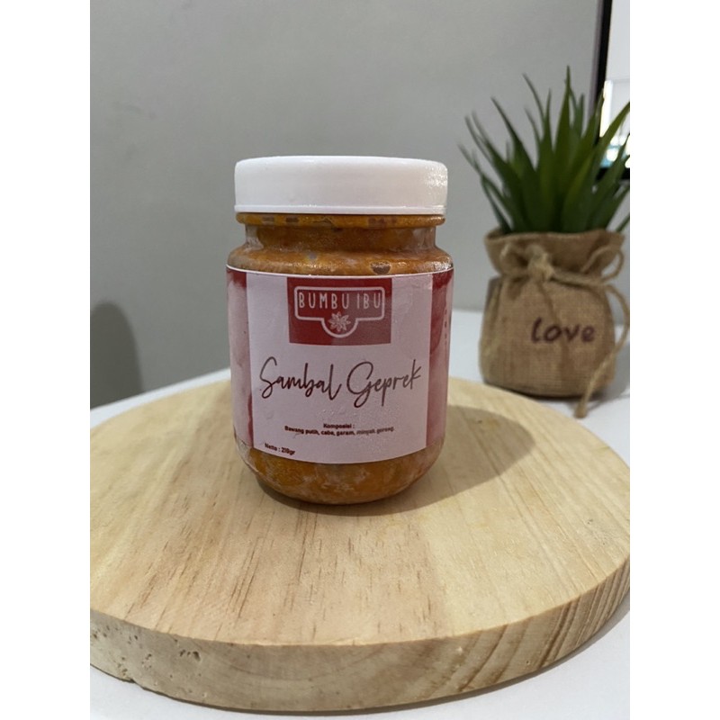 

SAMBAL GEPREK BUMBU IBU