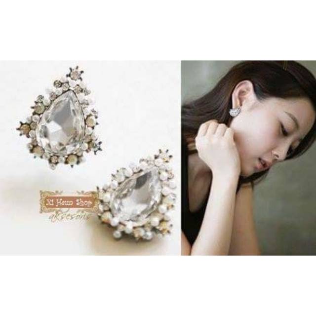 Anting swaroski