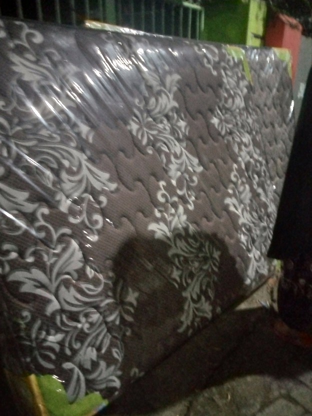 Kasur Matras Spring Bed Superfit Classic Comforta Uk. 120 - 160 - 180 (mattress Only)