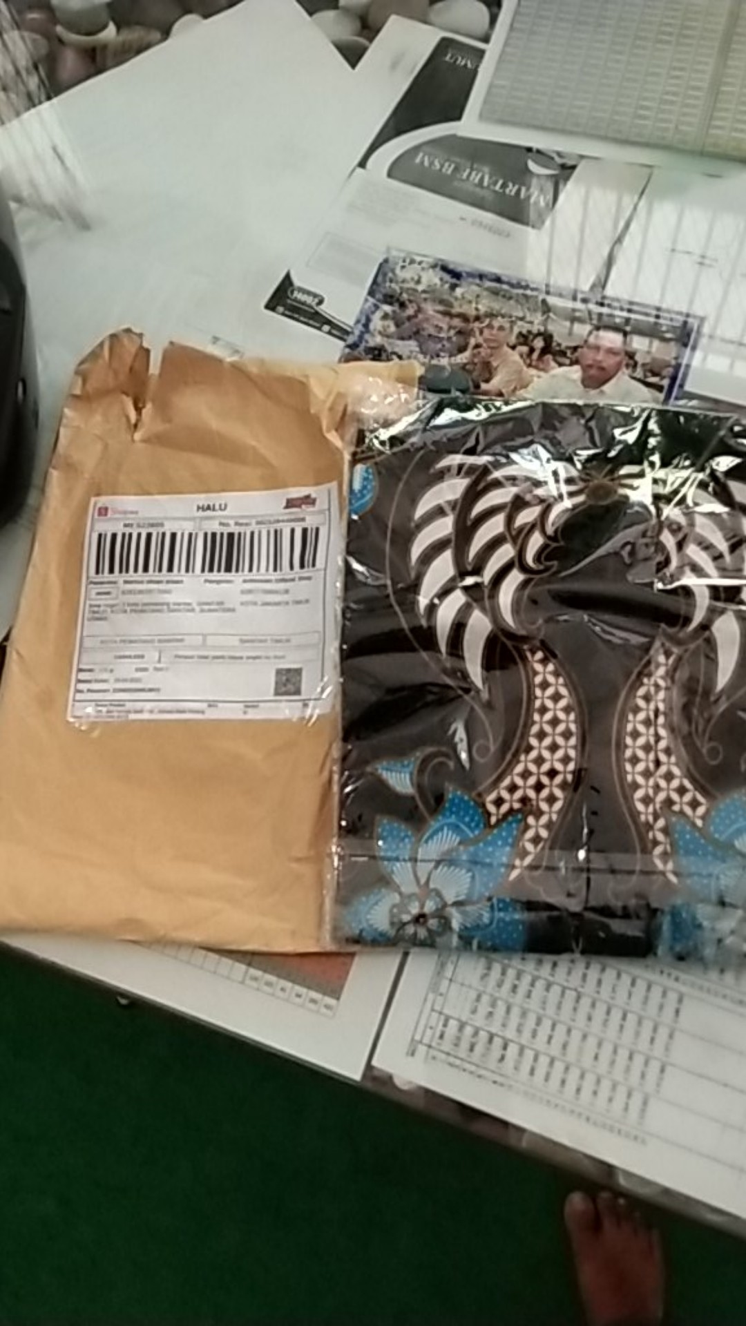 Arthesian Kemeja Batik Pria , Adinata Batik Printing