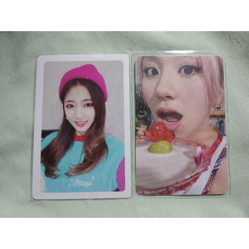 (booked)pc photocard twice chaeyoung gelas tol chaegel pob tzuyu mnh mina sana nayeon Jeongyoon momo