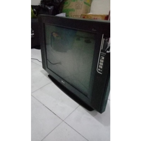 Tv tabung 21in super slim second bergaransi