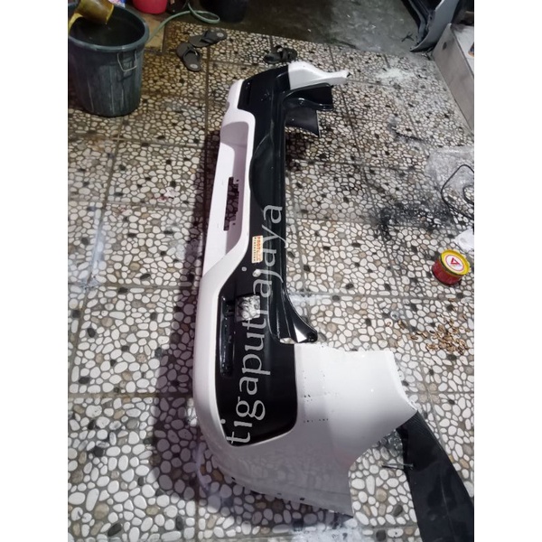 Bumper belakang Rush Terios 2016 2017