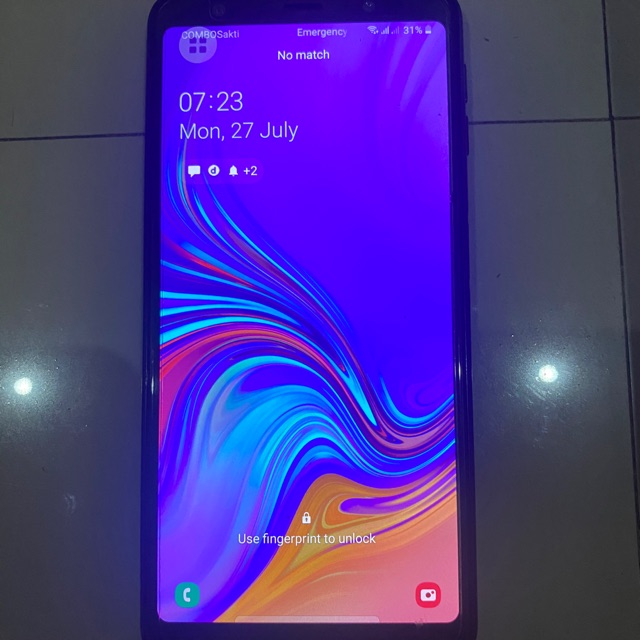 Samsung A7 2018 Ram 4gb / 64 GB internal