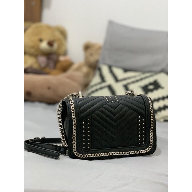 Bershka sling/shoulder bag