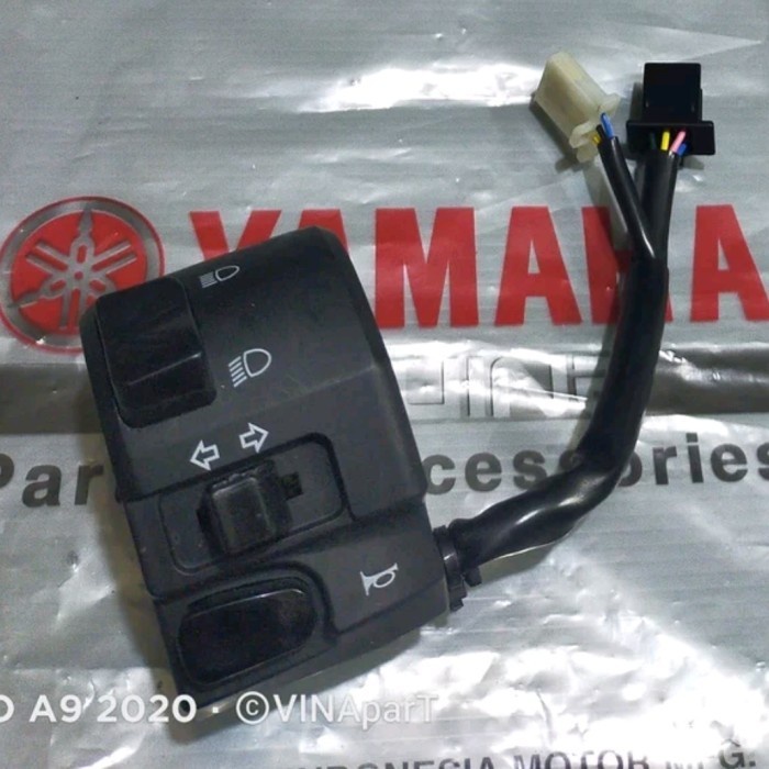 Holder Saklar Kiri Nmax New 2020 B6H Original