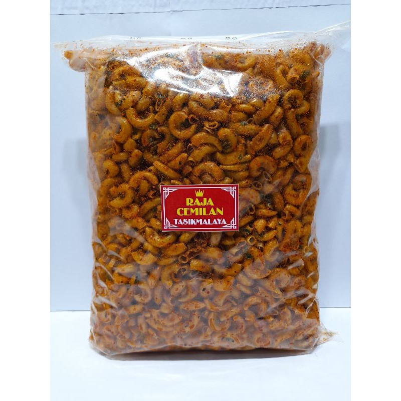 

RAJA CEMILAN TASIK MAKARONI BANTET KRIUK PEDAS ORIGINAL EXTRA PEDAS (500GRAM)