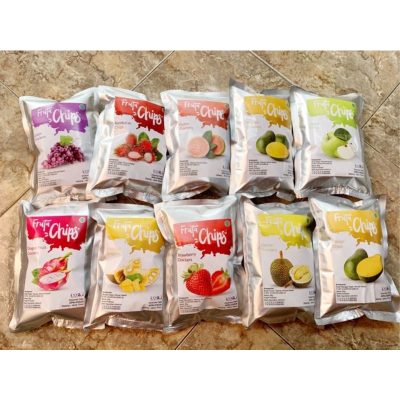 

KERIPIK BUAH ASLI FRUIT CHIP CHIPS OVEN KERUPUK RASA BUAH FRUTA FRUIT FRUITS FRUTACHIPS LEVINA KRISNA PANDJIFOOD HALAL MUI KHANZA KEMASAN 50G 65g 90g