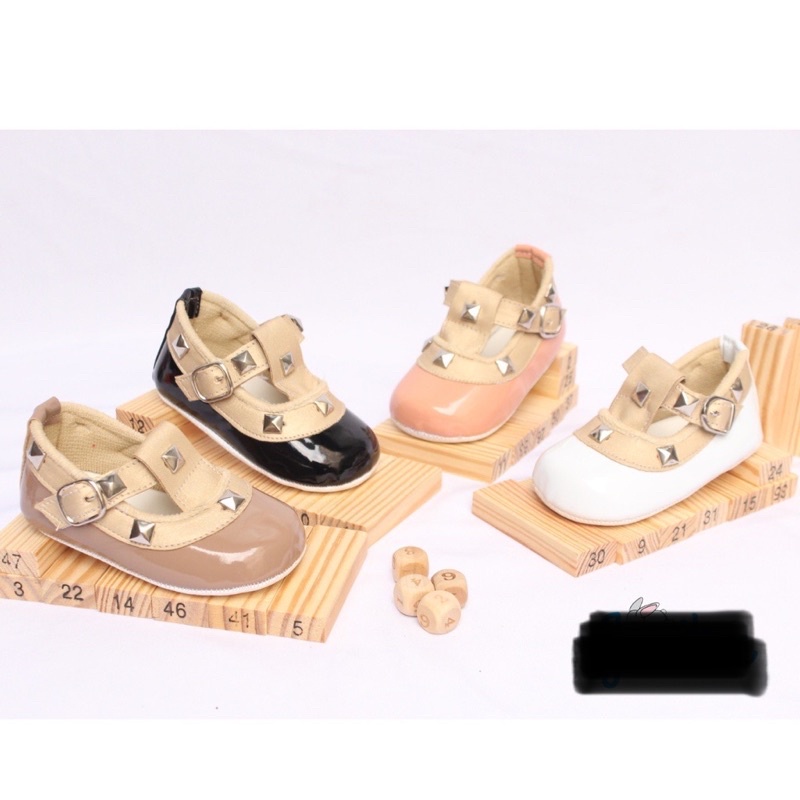 Sepatu Balet Piramid Sepatu baby pre walker anak belajar jalan / sepatu bayi gendong baby shoes