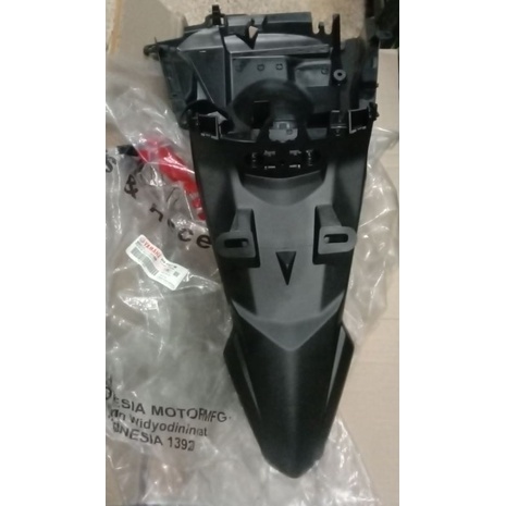 spakbor belakang x ride 125