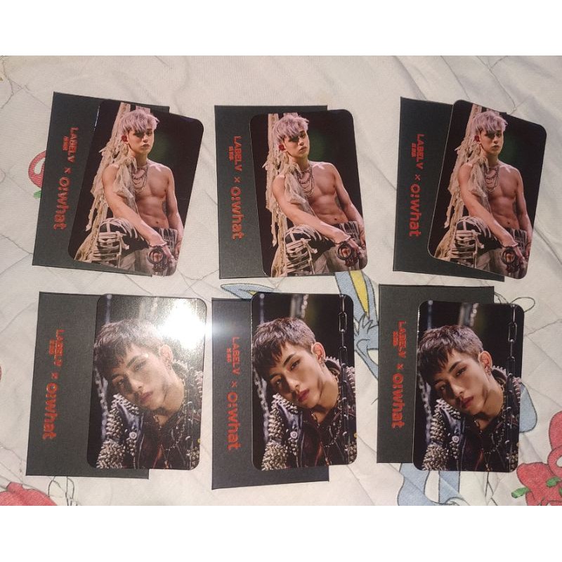 PC SPECIAL BENEFIT FANSIGN OWHAT LUCAS & WINWIN WAYV AWAKEN CHINA VERSION