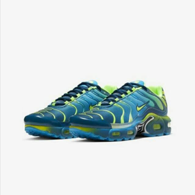 air max plus qs
