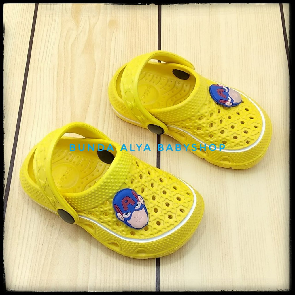 Sendal Bayi Karet Usia 6 - 12 Bulan KUNING Karet Anti Licin - Sendal Anak Cowok Anti Licin Superhero Size 18 - 19