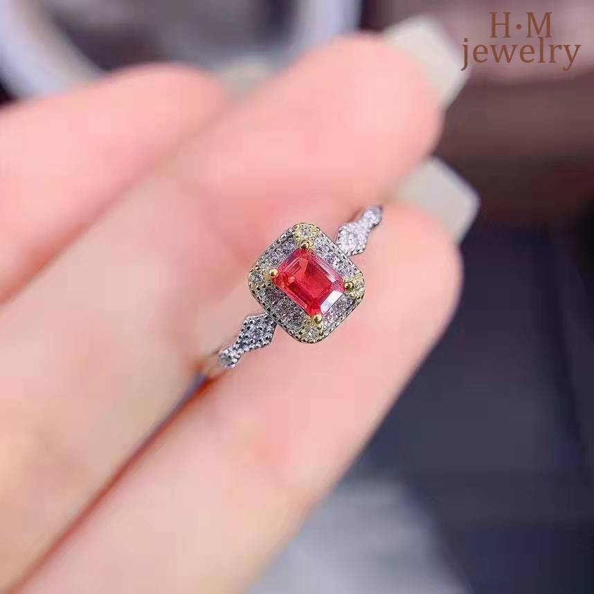 Cincin Ruby Alami Untuk Fashion