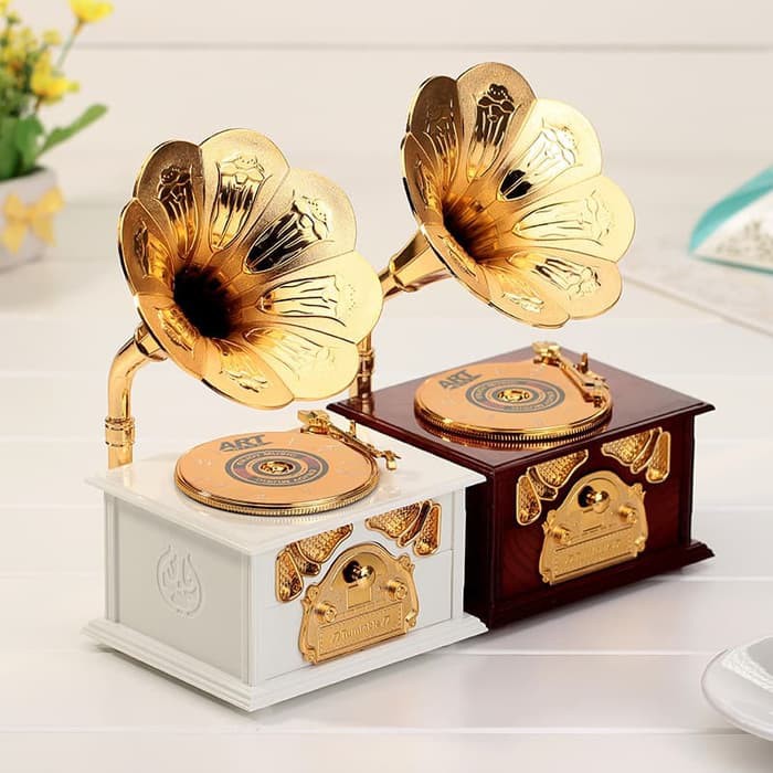 Gramophone Music Box / Kotak Musik Pajangan Klasik Hadiah Kado