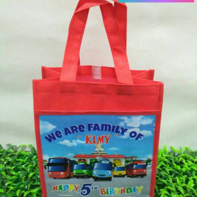 

tas ultah / tas souvernir / goodie bag pesta