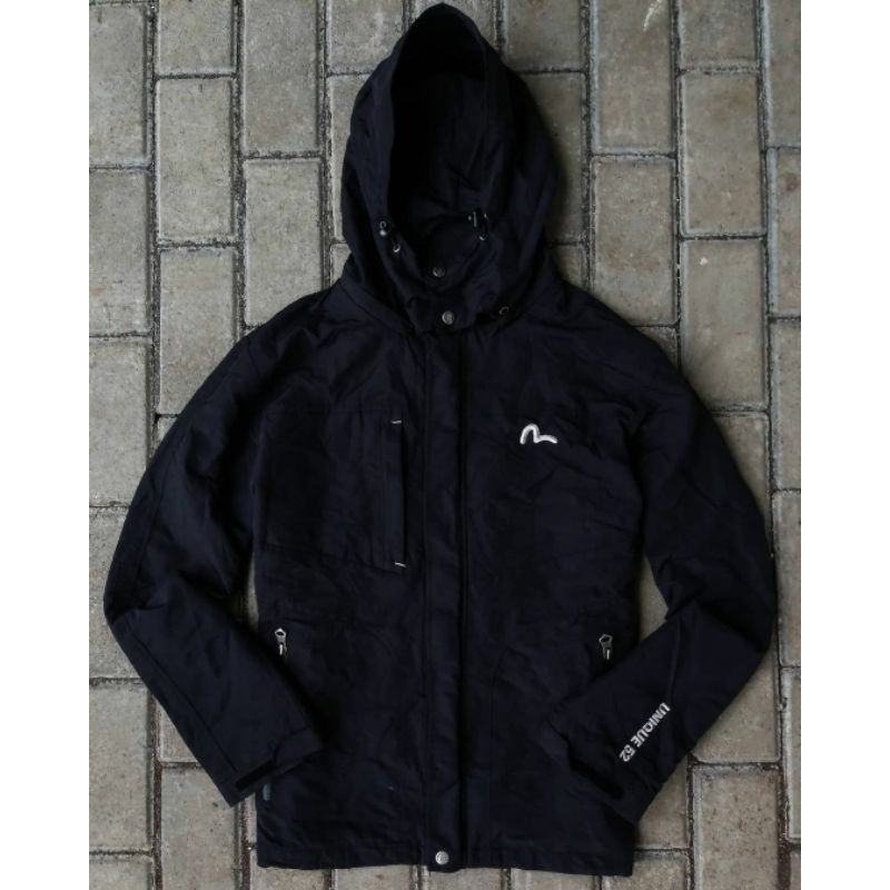Jaket Outdoor Evisu