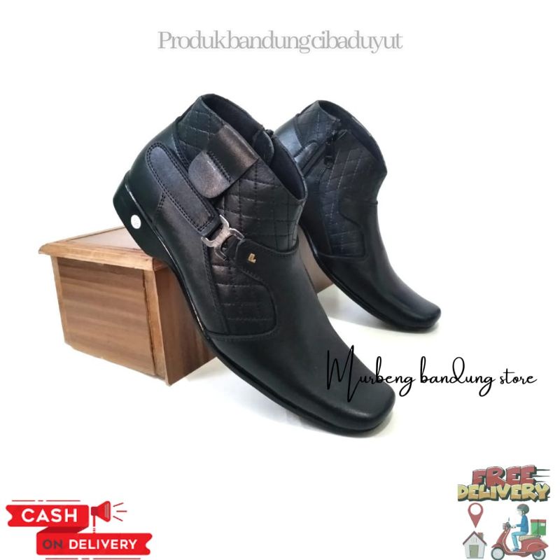 sepatu boots formal pria terbaru