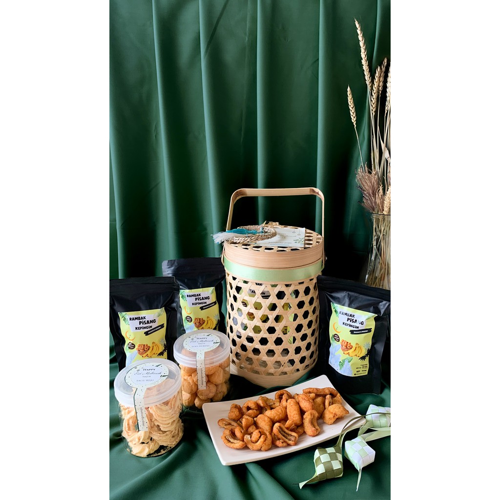 

HAMPERS PARSEL LEBARAN RAMBAK KERIPIK PISANG KEPINGIN - PACKAGE A