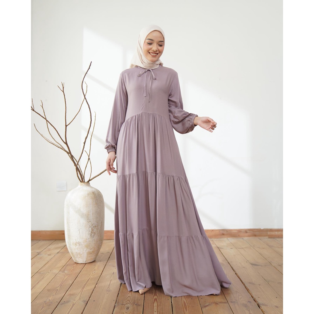 Dress Terbaru Gamis  Terbaru 2022 Gamis Putih Polos Gamis Putih Wanita Gamis Terbaru Gamis Modern Gamis Syari Gamis Busui Gamis Lebaran FH23