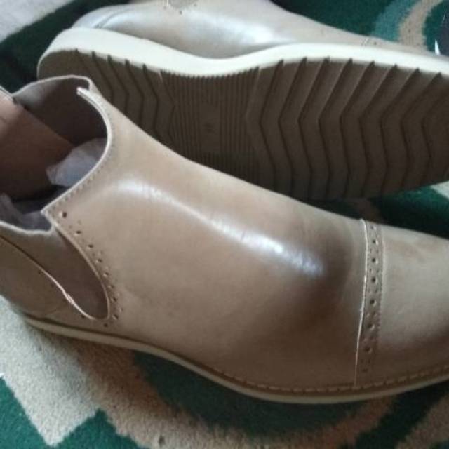 Sepatu Kulit Boots Zalora
