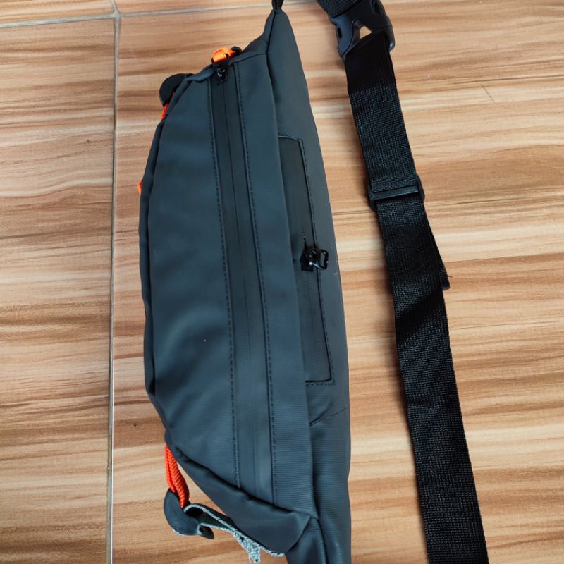 TAS SELEMPANG PINGGANG PRIA ANTI AIR DISTRO BAHAN PREMIUM / WAISTBAG D2C