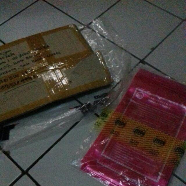 Plastik Klip Hn Cream Uk Besar 16x25