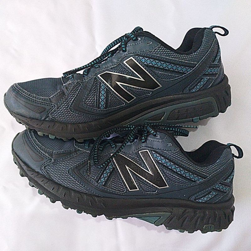 Preloved_Sepatu NEW BALANCE ALL TERRAIN 4T