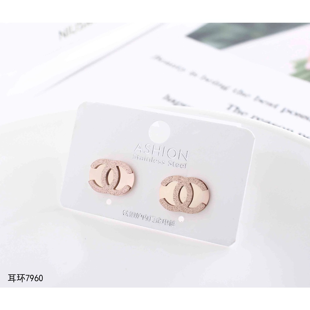 Set Perhiasan Titanium Kalung/Anting 102,7959