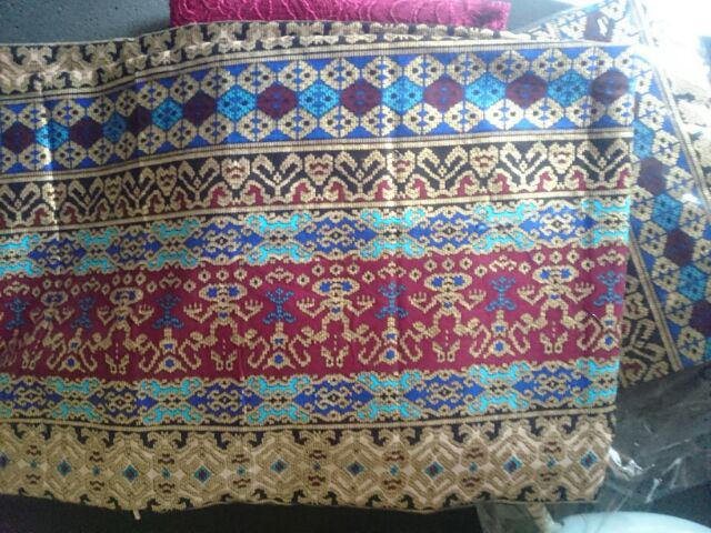 Kain Batik Modern Dan Embos Grosir Baju Wanita Pria Murah Kebaya Kutu Baru Couple Seragam