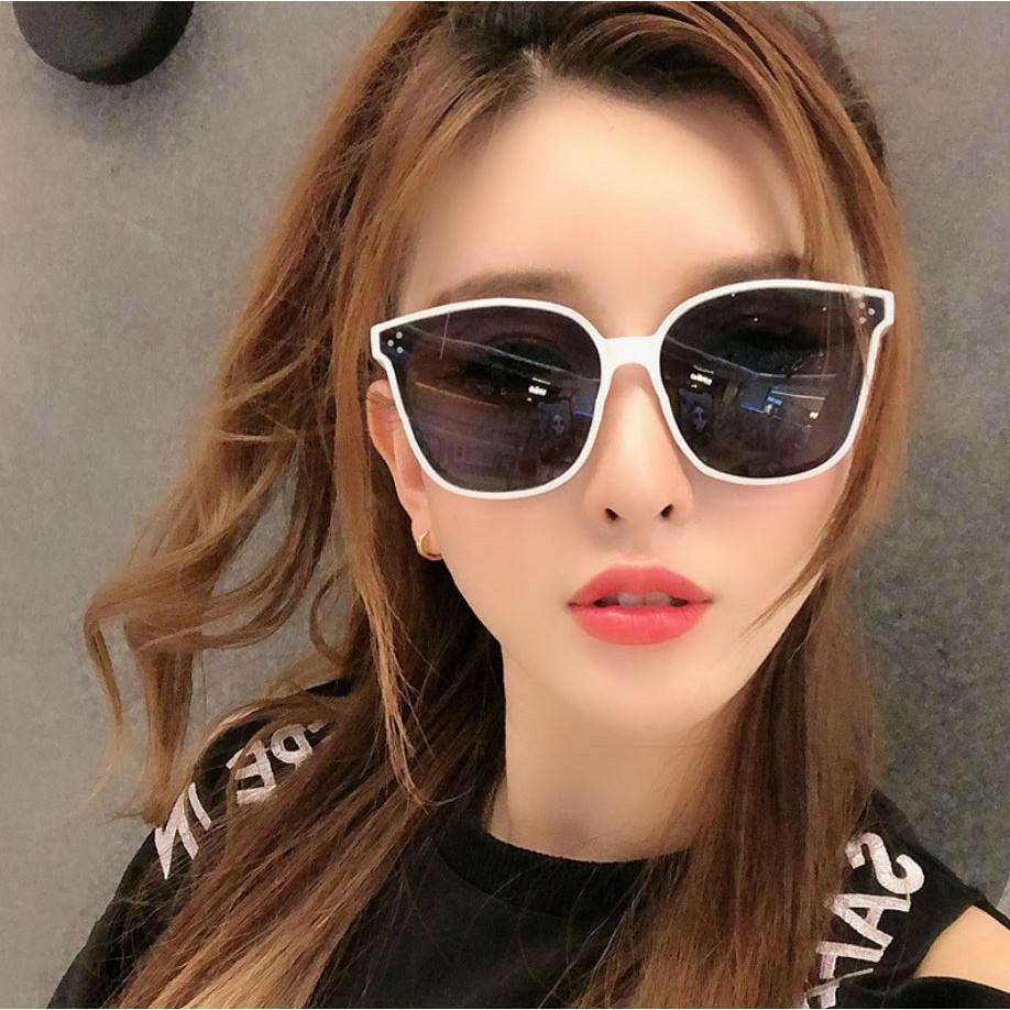 Korean Design Retro Mata Kucing Kacamata Hitam Wanita Sunglasses Tiga Titik GM 02 BIMG