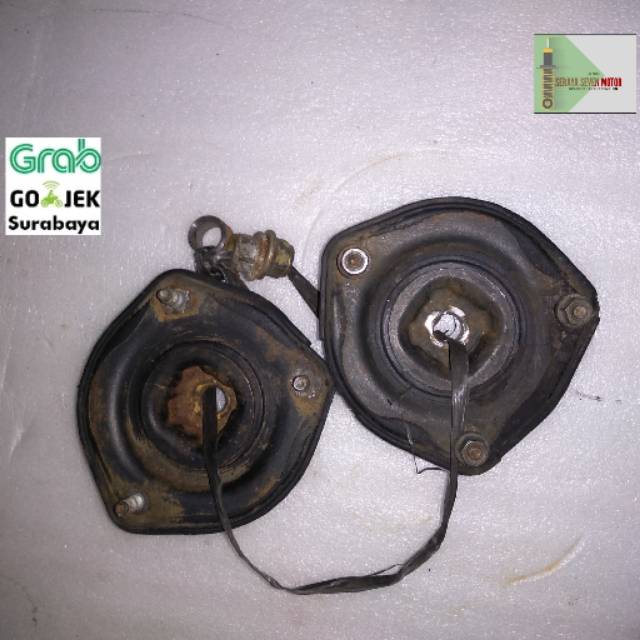 Support shockbreaker belakang toyota twincam corona ex saloon corona absolute