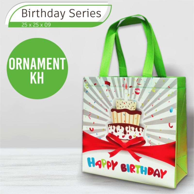 

TAS SPUNBOND ULANG TAHUN ANAK 25X25X09 GOODIEBAG ULTAH