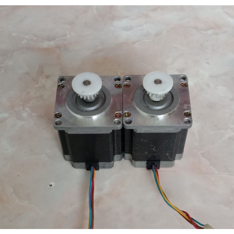 stepper Motor Nema 23 5.0V 1.8Step 3.6 Ohm 4S56Q-HANA-64S