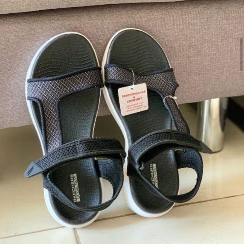 sandal skechers wanita goga max. original