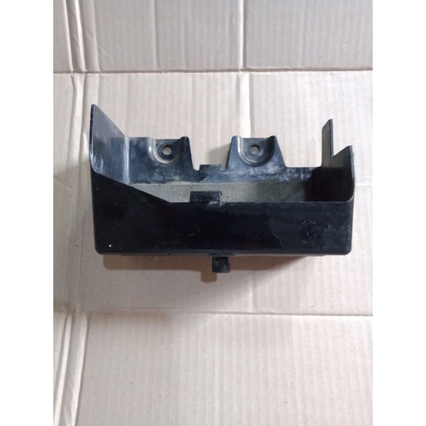 Box wadah tempat aki accu Yamaha Scorpio scorpio z original