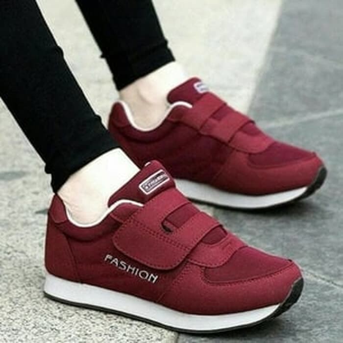 New 2018 Musim Semi Skechers Sepatu Wanita Yezzy Liar Pedal Ins Super Api Ultra Peas Retro Tebal