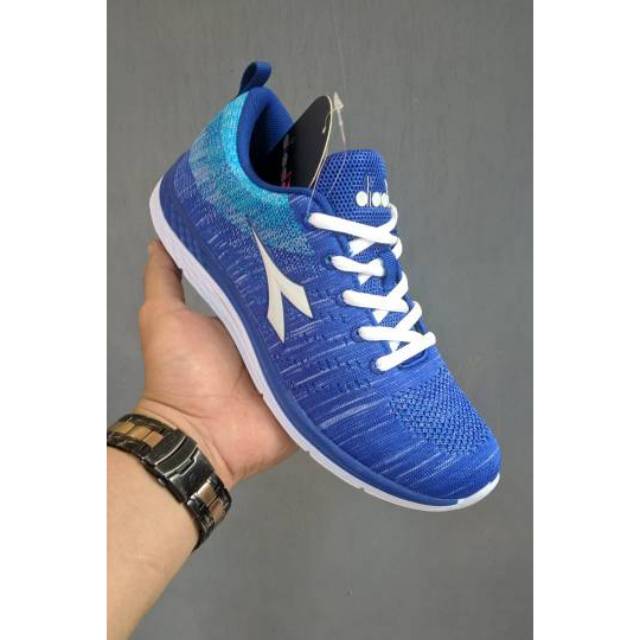 PROMO  Sepatu Diadora Pria, Grosir Sepatu Diadora Original, Jual Sepatu Diadora Clemento