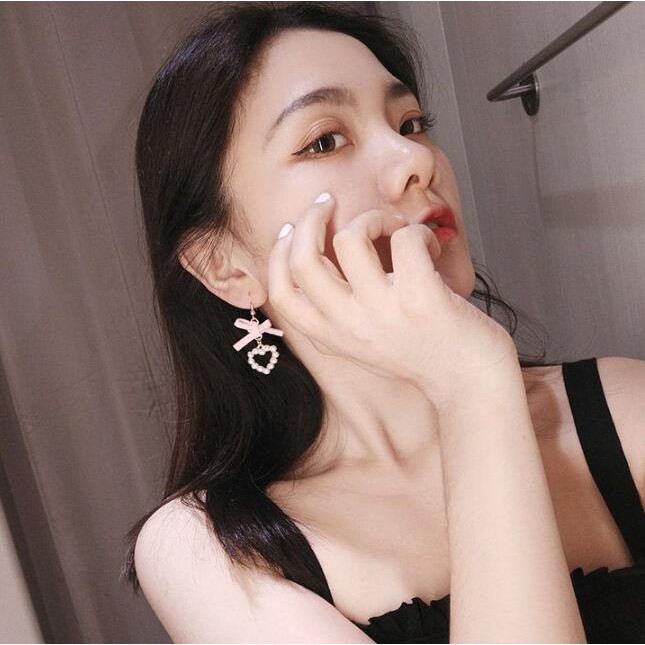 MURAH - Anting Wanita Korea Pita