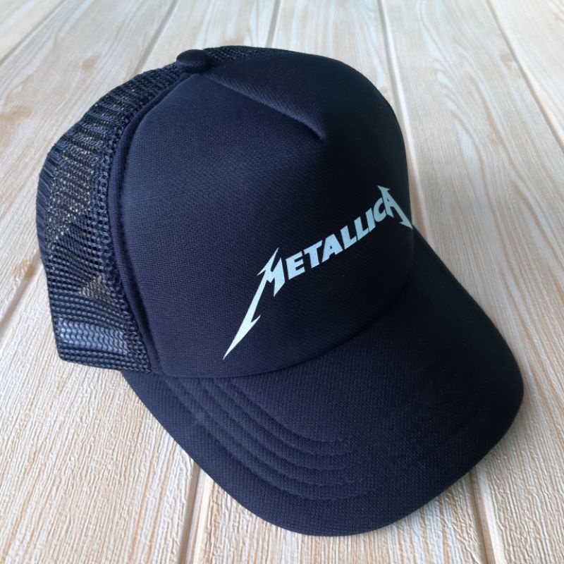 Topi Metallica / Band / Musik