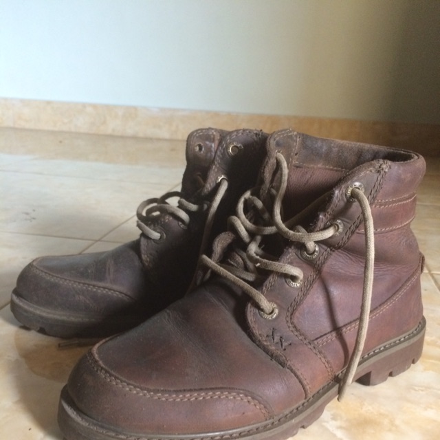 Sepatu boots Camel Active