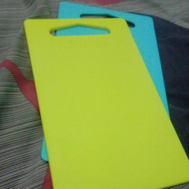 Hpplos Talenan Kecil Chopping Board Papan Pemotong 24x15 Cm Peralatan Masak Dapur Kuning