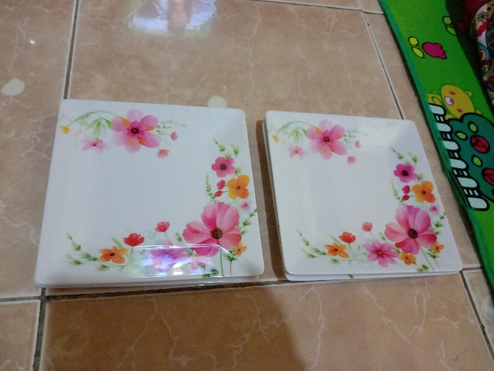 Piring Makan Bulat, Kotak ,oval Dan Mangkok Sweet Flora /hrg Per-bj
