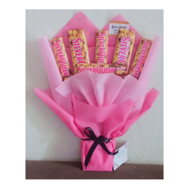 

Buket Coklat Silverqueen / Makanan / By Request