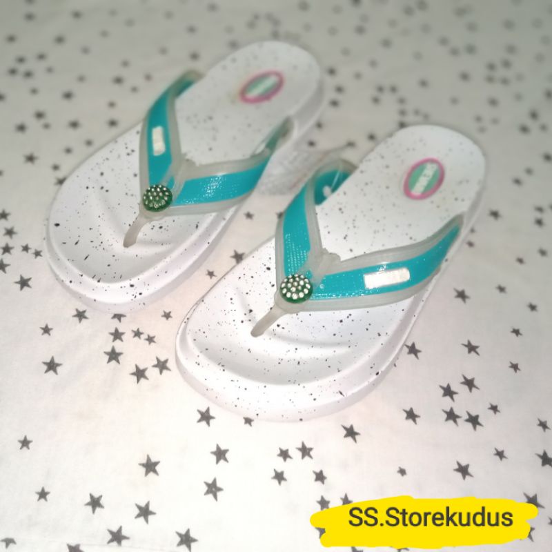 Shevano Sandal Anak Perempuan Cewek Karet Ringan Putih Murah