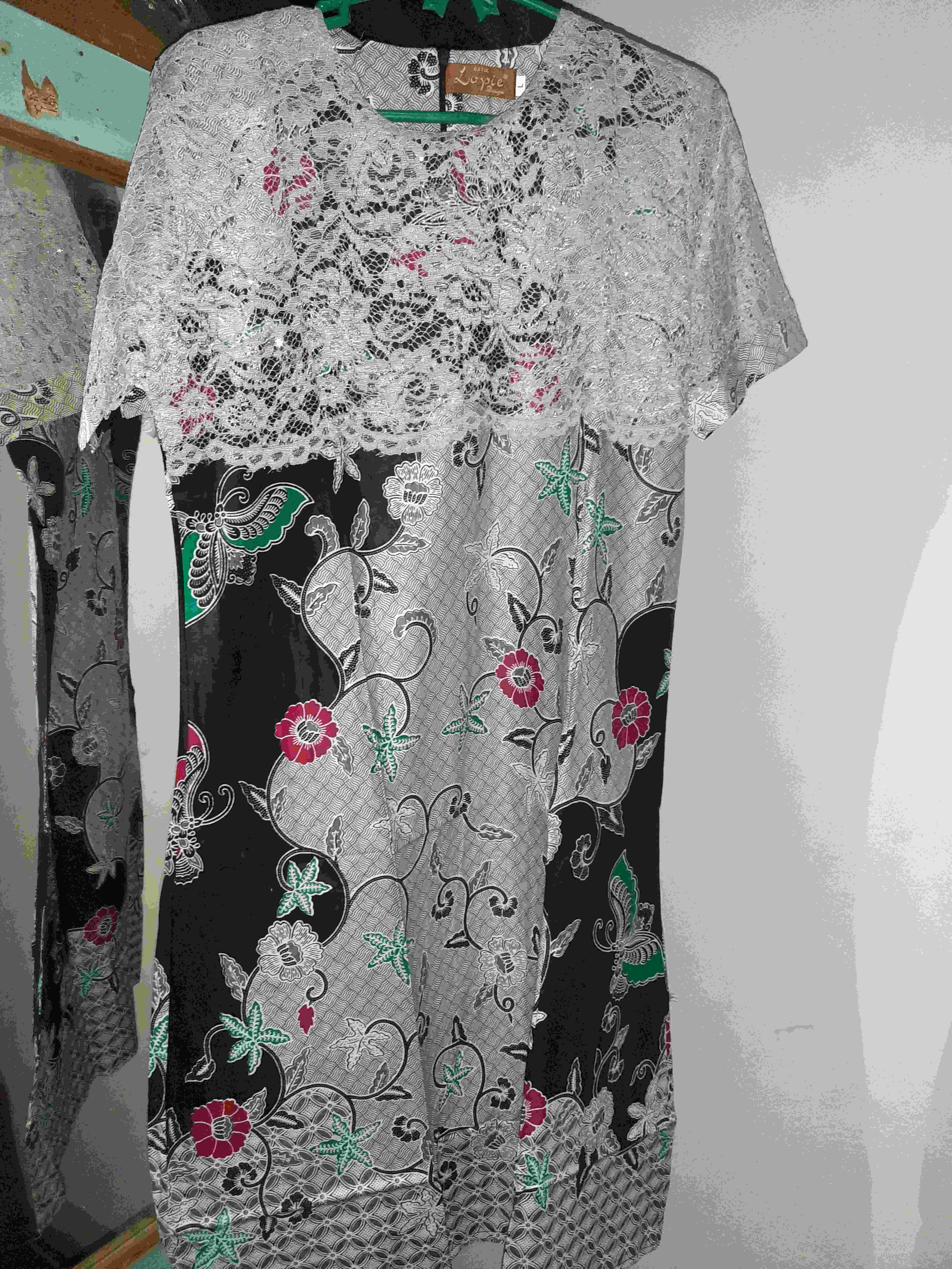 Maura Couple - Sania Ruffle Batik Couple Ori Ndoro Jowi Dnt Garansi Termurah Shopee