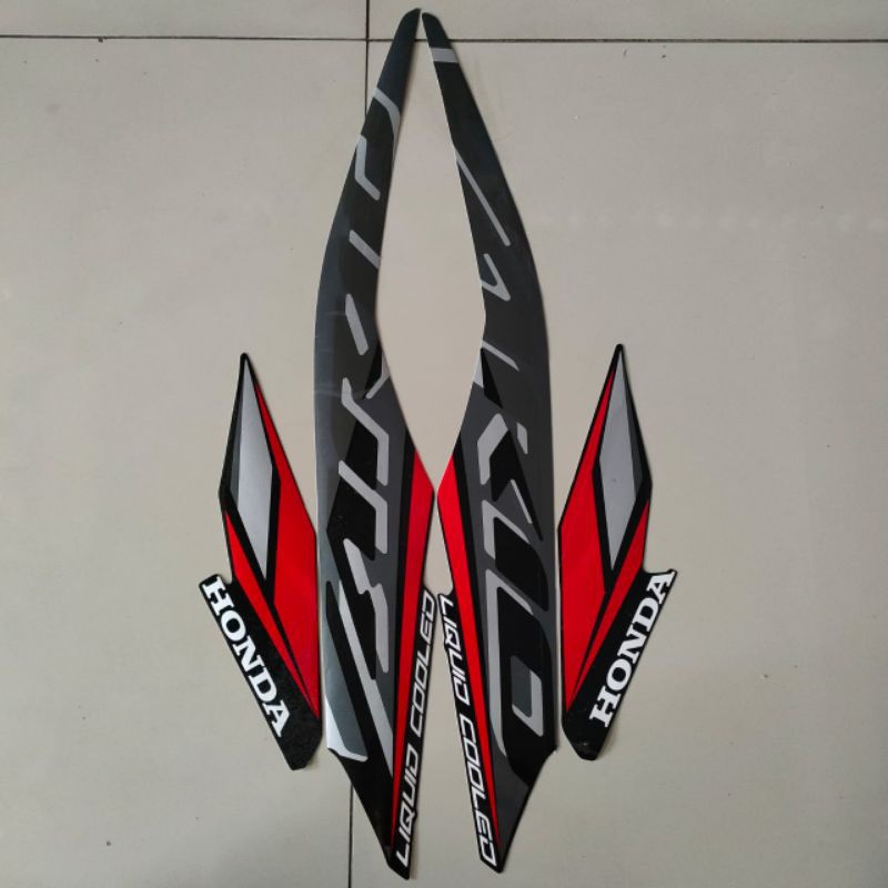 Stiker Vario 125 new 2021 warna hitam full ori