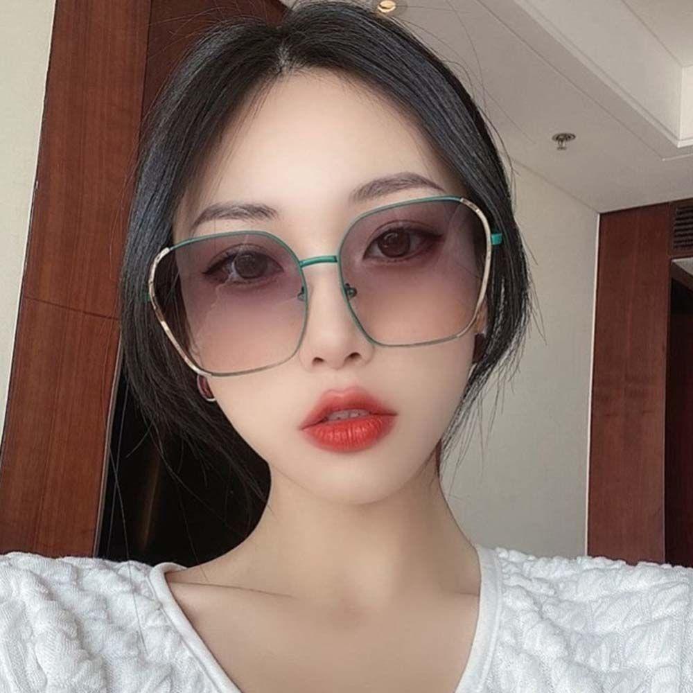 Mxbeauty Kacamata Hitam Wanita Traveling Design Style Visor Eyewear Bingkai Besar Frame Metal Grey Korean Sun Glasses