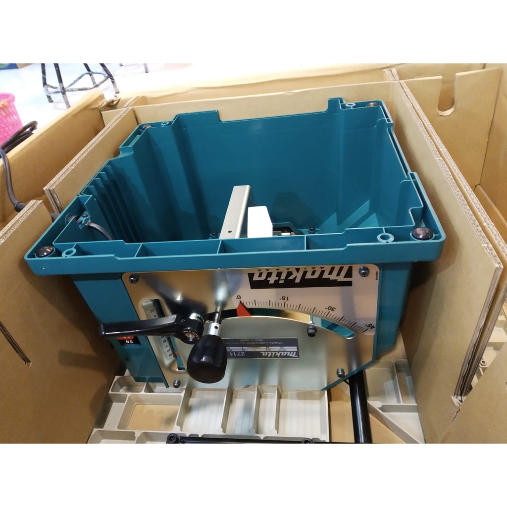 Makita 2711 Table Saw Machine HSS Blade 255mm 1.350watt