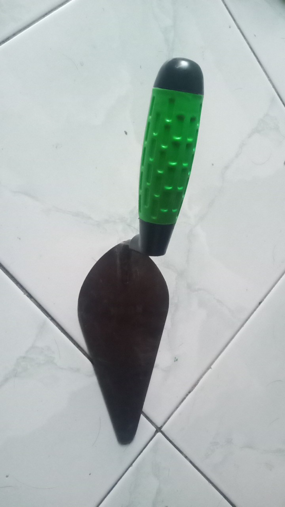 Sendok/cetok Semen Rush Gagang Karet Oval
